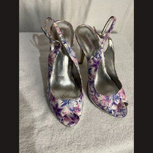 Delicious Women's Slingback Heels – Stylish Peep Toe Pumps‎ in Taupe size 8.5